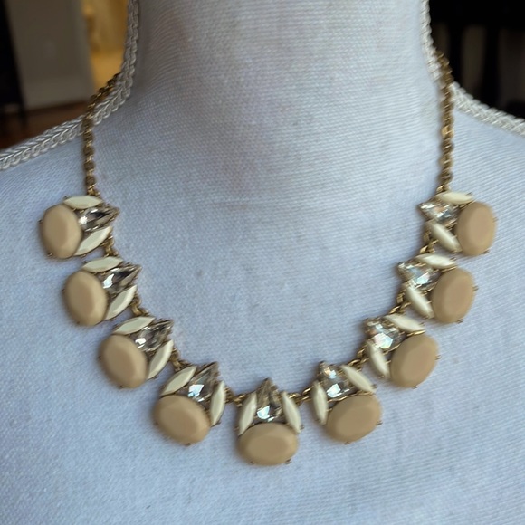 J Crew statement necklace - Picture 3 of 6